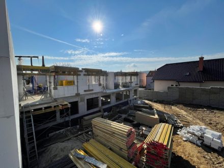 30.4.2021 - 1NP - dům B - bednění překladů